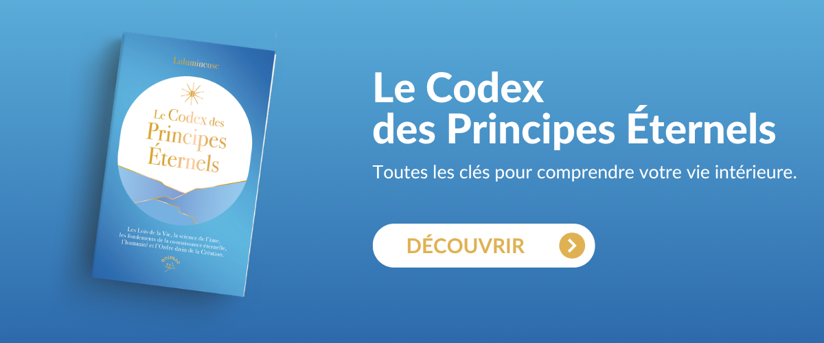 Image promotionnelle pour le produit 'Les Antisèches du Tarot' d'Emmanuelle Iger. À gauche, une représentation élégante de la boîte du produit, ornée de motifs dorés sur fond bleu marine, avec deux créatures mythiques blanches au centre. Le titre 'Antisèches du Tarot' est encadré dans un cercle décoratif, indiquant qu'il s'agit de 39 fiches méthode pour tout comprendre du tarot.  À droite de l'image, le texte 'Les antisèches du tarot' est mis en évidence en blanc, avec le sous-titre 'Ne séchez plus jamais devant vos cartes !', invitant les amateurs de tarot à découvrir ce guide pratique. Un bouton doré 'Découvrir' avec une flèche blanche encourage l'utilisateur à en savoir plus ou à acheter le produit.  Le fond dégradé de bleu marine renforce l'ambiance mystique et sophistiquée du tarot, attirant l'attention sur ce produit conçu pour faciliter l'apprentissage du tarot.